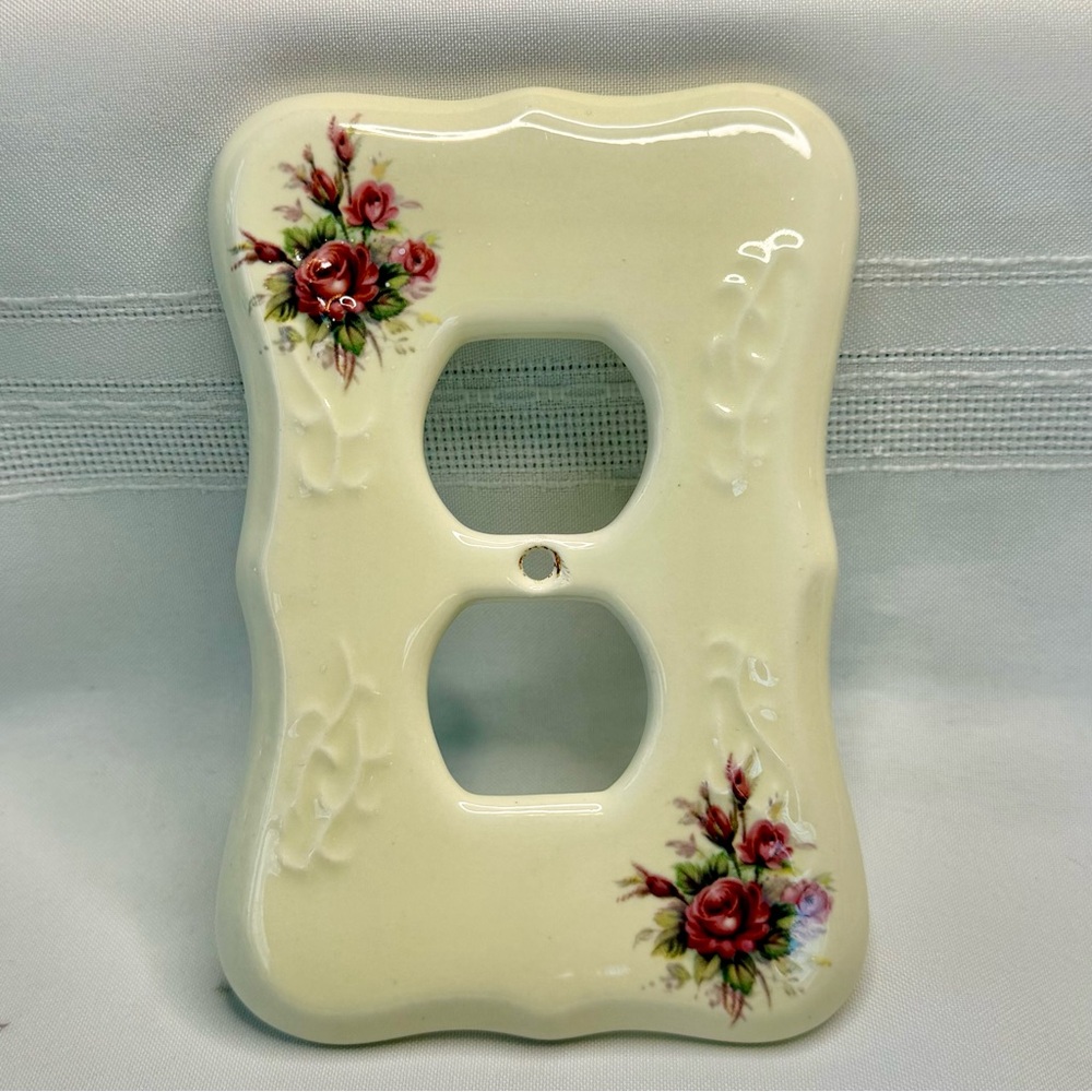 VTG Porcelain Double Light Switch & Single Outlet Cover VB Athena Roses Floral - Picture 4 of 10